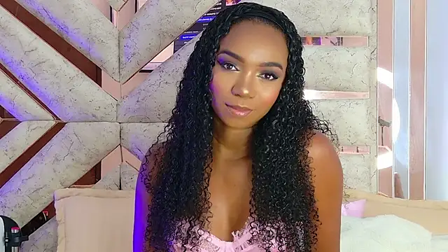 Tessa Owenss online show from 04/23/26, 11:18