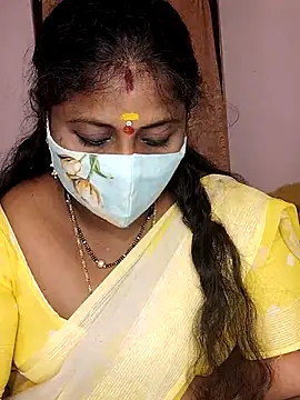 Snapshot of telugu_Geetha30 chatting on 09/21/25, 06:48 telugu Geetha30 online show from 09/21/25, 06:48