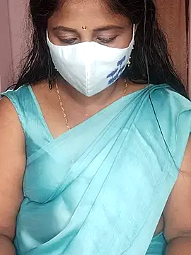 Snapshot of telugu_Geetha30 chatting on 10/10/25, 07:07 telugu Geetha30 online show from 10/10/25, 07:07