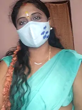 Snapshot of telugu_Geetha30 chatting on 10/14/25, 06:36 telugu Geetha30 online show from 10/14/25, 06:36