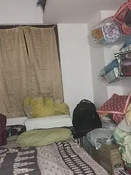 Snapshot of telugu_Geetha30 chatting on 10/29/25, 07:32 telugu Geetha30 online show from 10/29/25, 07:32