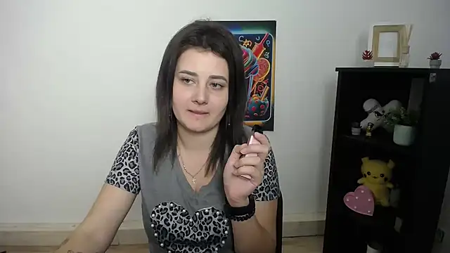 Snapshot of Katrin_kiss_ chatting on 09/09/25, 01:32 Katrin kiss online show from 09/09/25, 01:32