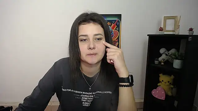 Snapshot of Katrin_kiss_ chatting on 09/12/25, 12:38 Katrin kiss online show from 09/12/25, 12:38