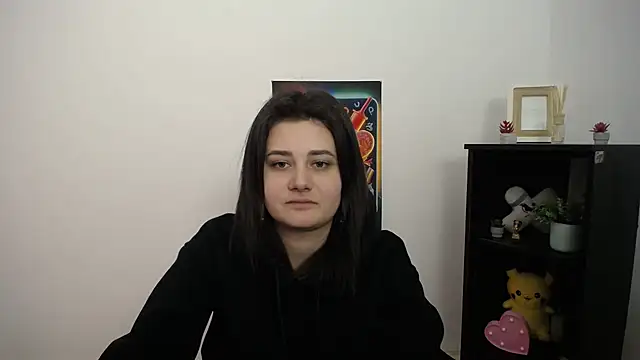 Snapshot of Katrin_kiss_ chatting on 09/19/25, 02:40 Katrin kiss online show from 09/19/25, 02:40