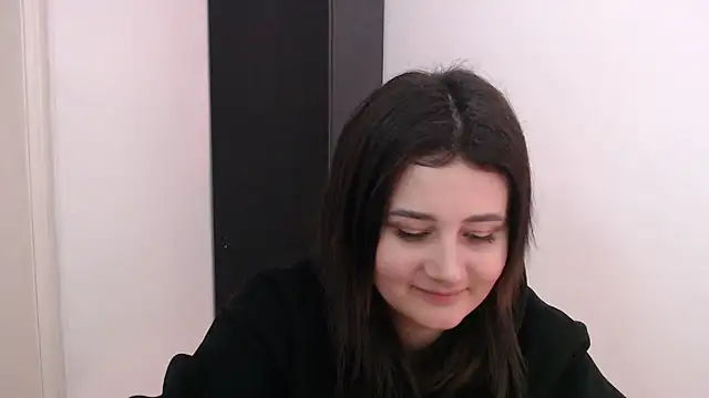 Snapshot of Katrin_kiss_ chatting on 09/26/25, 10:30 Katrin kiss online show from 09/26/25, 10:30