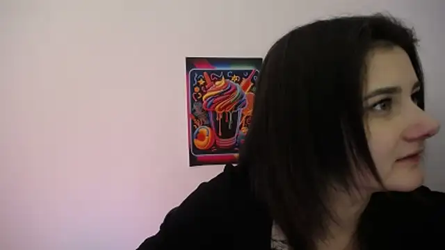 Katrin kiss  online show from 10/23/25, 12:26