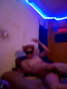 Snapshot of Juniorharo1982 chatting on 01/16/26, 08:40 Juniorharo1982 online show from 01/16/26, 08:40