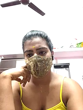 Snapshot of Tamil-Meenu12 chatting on 09/20/25, 04:35 Tamil-Meenu12 online show from 09/20/25, 04:35