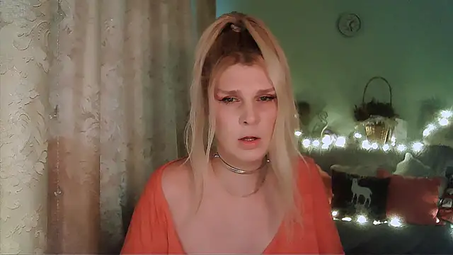 TsPostophere online show from 01/10/25, 10:28