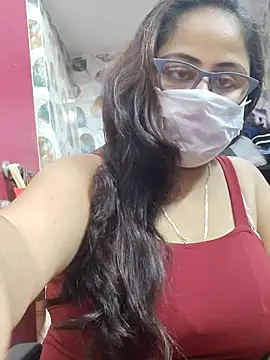 nisha 1110 online show from 10/13/25, 06:08