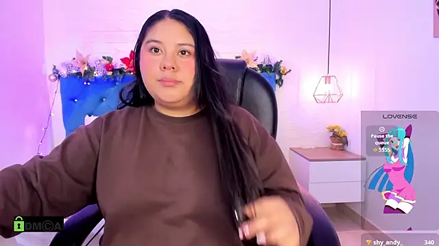 julieta miller01 online show from 12/14/25, 11:48