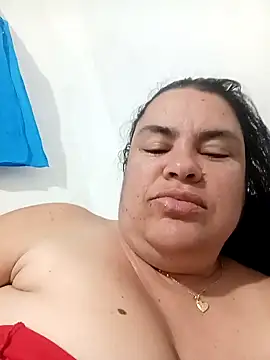 yaneth  online show from 10/29/25, 11:17