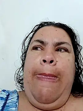 yaneth  online show from 12/01/25, 11:04