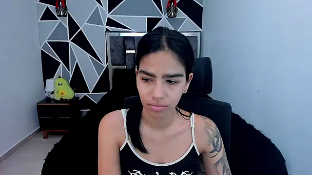 valeria-duarte online show from 04/08/26, 01:11