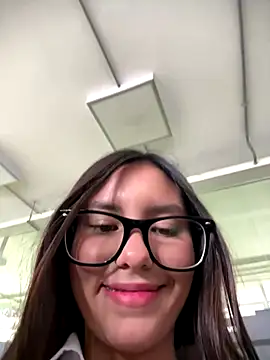 Snapshot of Katie_rawwww chatting on 09/08/25, 02:49 Katie rawwww online show from 09/08/25, 02:49