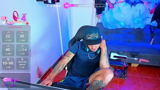 Snapshot of Brolyn_X chatting on 10/30/25, 02:46 Brolyn X online show from 10/30/25, 02:46