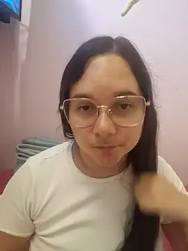 Snapshot of Nicollevega888 chatting on 11/05/25, 01:05 Nicollevega888 online show from 11/05/25, 01:05