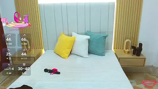 WildScarlet online show from 11/10/25, 01:21