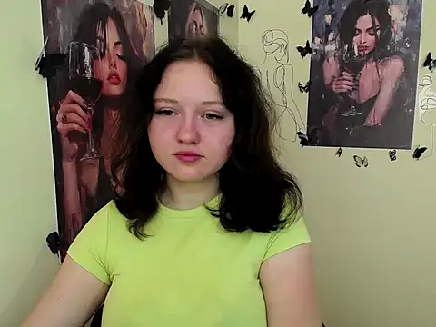 Snapshot of LadyAlice_ chatting on 09/26/25, 06:28 LadyAlice  online show from 09/26/25, 06:28