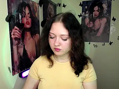 Snapshot of LadyAlice_ chatting on 09/29/25, 06:07 LadyAlice  online show from 09/29/25, 06:07