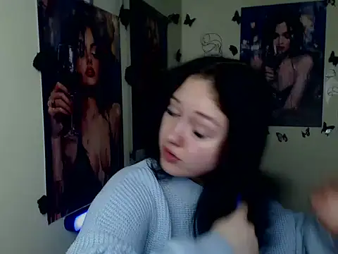 LadyAlice  online show from 12/03/25, 06:54