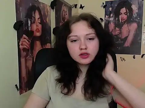 LadyAlice  online show from 04/13/26, 06:19