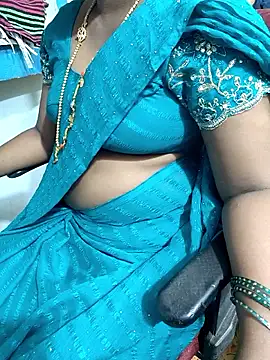 Snapshot of lolida69thamil chatting on 11/01/25, 03:36 lolida69thamil online show from 11/01/25, 03:36