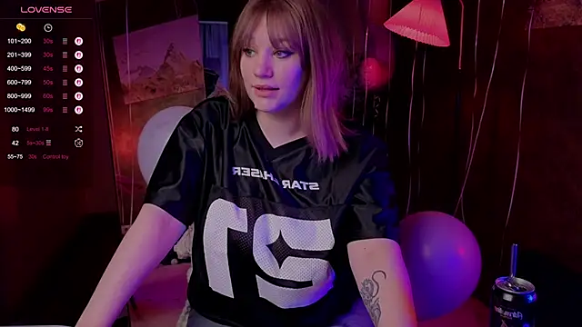 Morvelyn online show from 10/20/25, 06:19