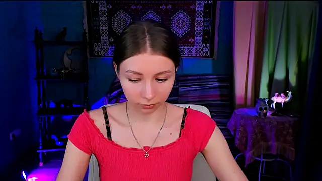 Snapshot of JulieDaniel chatting on 12/01/25, 08:19 JulieDaniel online show from 12/01/25, 08:19