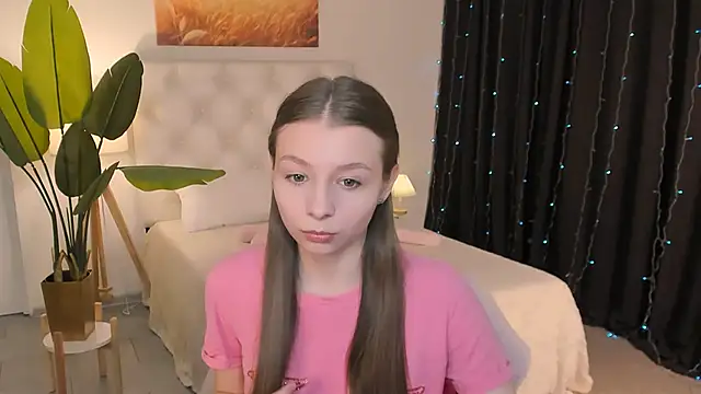 JulieDaniel online show from 03/24/26, 04:17