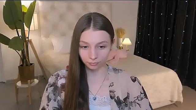 JulieDaniel online show from 04/01/26, 01:41