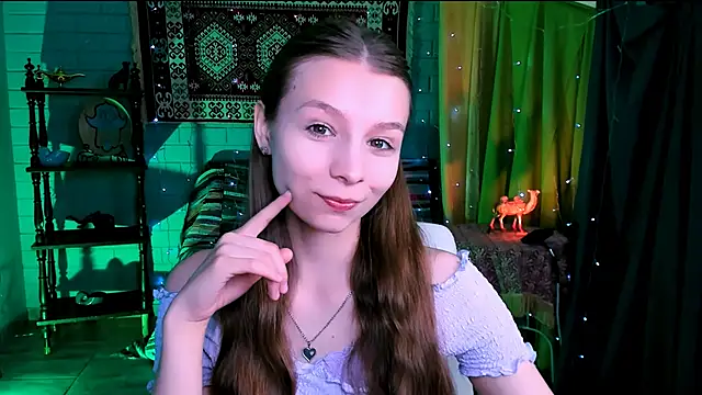 JulieDaniel online show from 04/14/26, 04:18