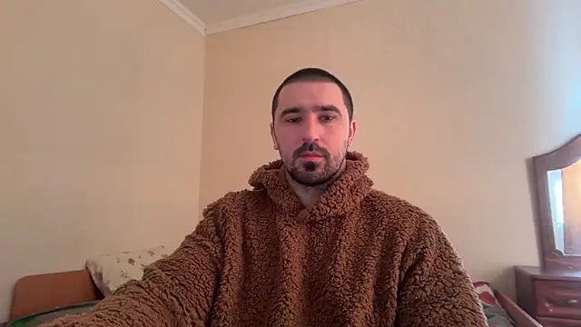 Snapshot of Hard_to_Obey chatting on 02/01/26, 11:20 Hard to Obey online show from 02/01/26, 11:20