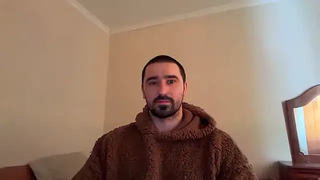 Snapshot of Hard_to_Obey chatting on 02/07/26, 01:59 Hard to Obey online show from 02/07/26, 01:59