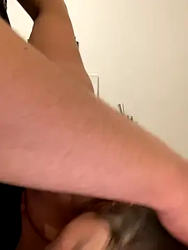 chloedlm5 online show from 10/14/25, 08:31