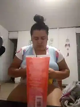 bellaquitazase online show from 11/12/25, 11:36