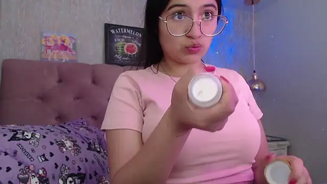 laurenelove online show from 10/21/25, 03:51