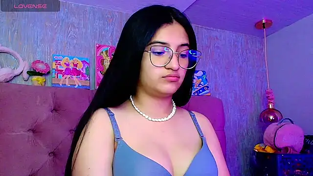 laurenelove online show from 01/11/26, 05:12