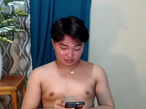 Snapshot of Lustfulljohnx chatting on 07/19/26, 01:59 Lustfulljohnx online show from 07/19/26, 01:59