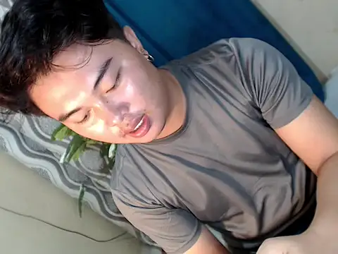 Snapshot of Lustfulljohnx chatting on 07/21/26, 01:35 Lustfulljohnx online show from 07/21/26, 01:35