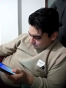 fromero27 online show from 01/11/26, 03:33