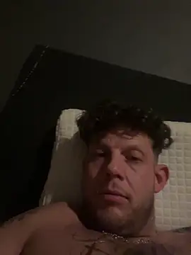 Snapshot of alfarolemmer chatting on 02/19/26, 01:01 alfarolemmer online show from 02/19/26, 01:01