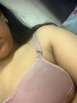 Snapshot of Roubi99six chatting on 11/28/25, 07:55 Roubi99six online show from 11/28/25, 07:55