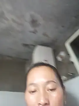 Bianly online show from 10/08/25, 01:20