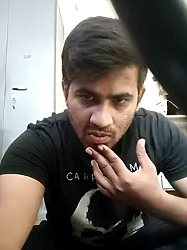 nareshrddd5 online show from 11/15/25, 11:51