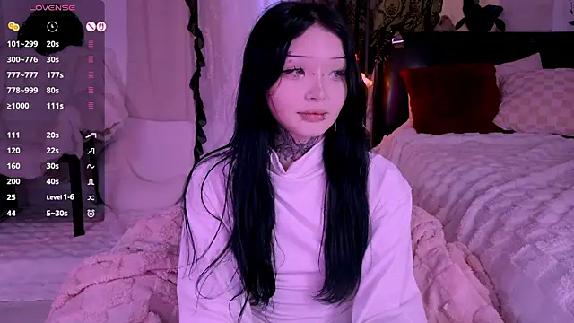 Snapshot of Lein_Bone chatting on 11/29/25, 12:13 Lein Bone online show from 11/29/25, 12:13