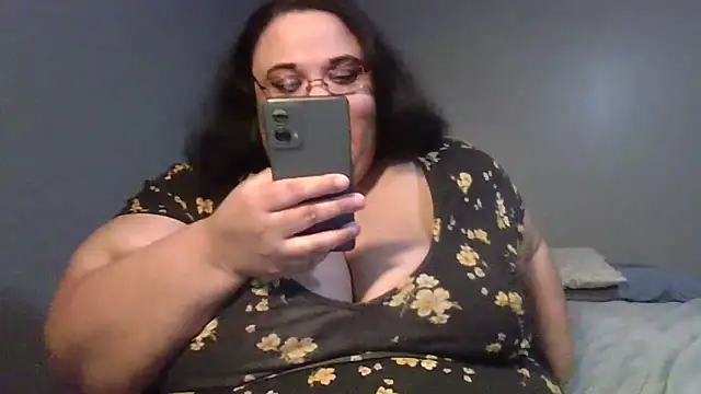SexyBBW10790 online show from 04/23/26, 02:13