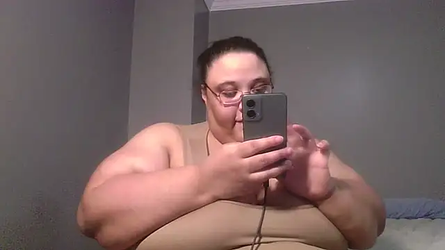 SexyBBW10790 online show from 07/08/26, 12:04