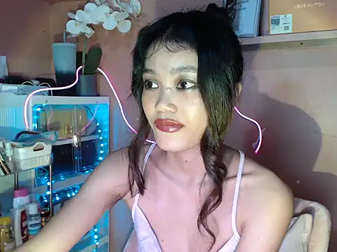 skinny gracie online show from 10/23/25, 08:13