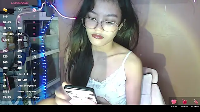 skinny gracie online show from 12/17/25, 03:34